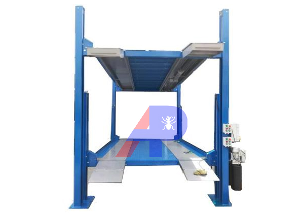 FOUR POST PARKING LEFT FOR 3 CARS