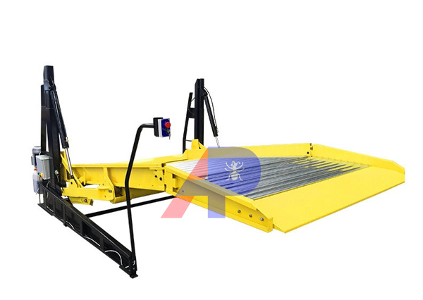 TILTING PARKING LIFT